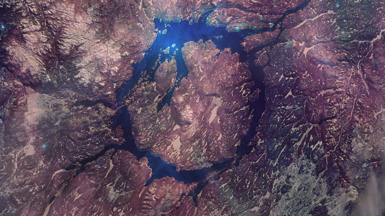Manicouagan crater