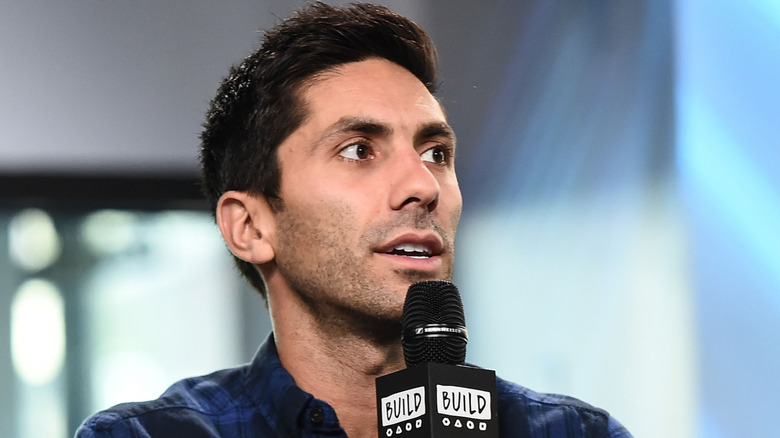 Nev Schulman with microphone