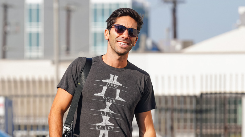 Nev Schulman entering dance rehearsal