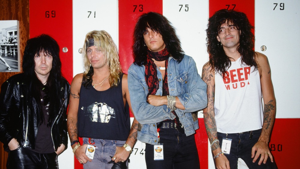 Mötley Crüe, 1989