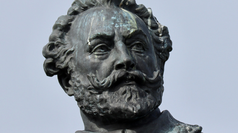 Statue of Francis Drake