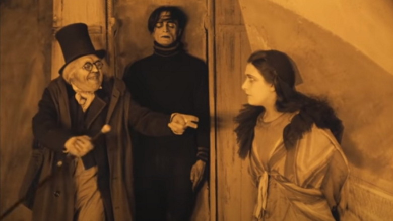 Werner Krauss, Conrad Veidt, and Lil Dagover in scene
