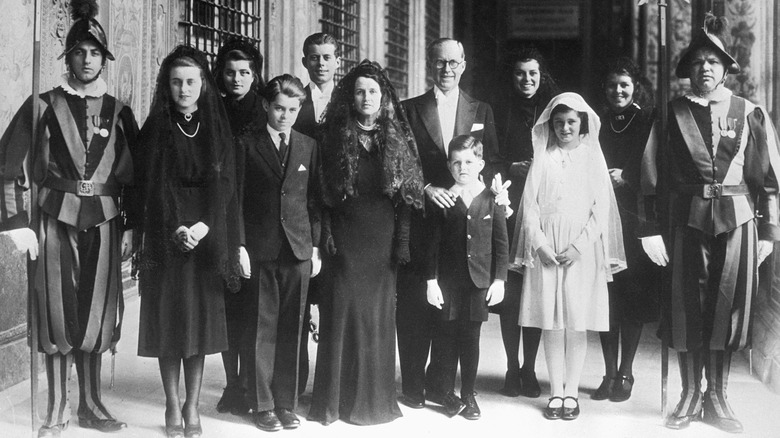 Kennedys pose for coronation photo