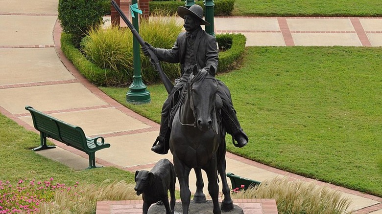 Bass Reeves Statue 