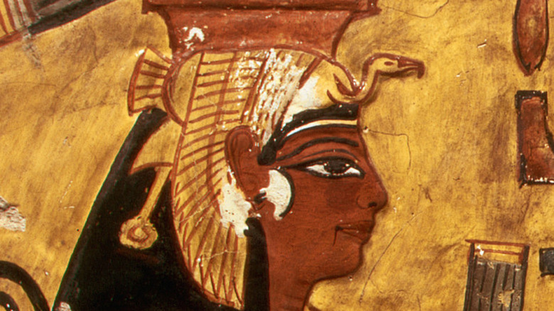 Depiction of Queen Nefertari playing Senet