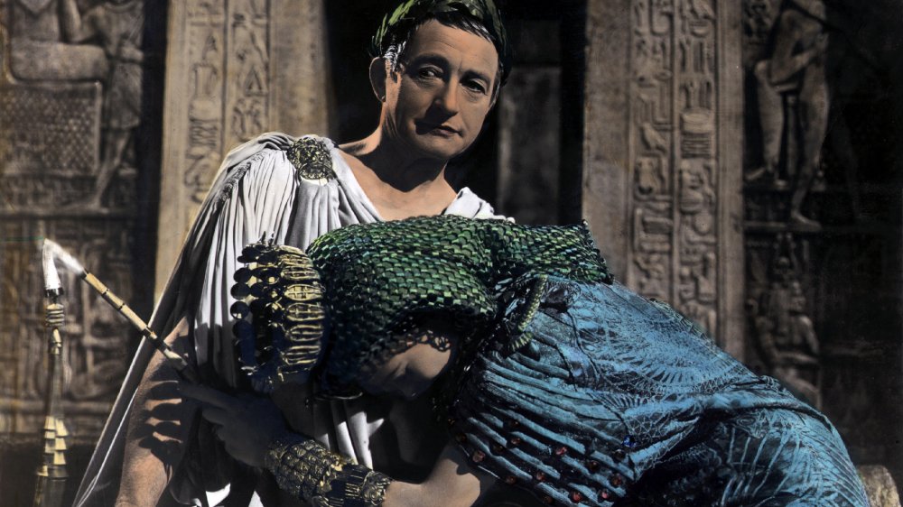 Cleopatra and Caesar portrayed by Vivien Leigh and Claude Reins