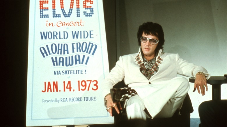 Elvis Presley promoting Aloha from Hawaii concert