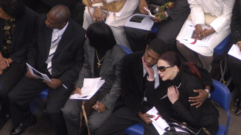Tomi Rae at Brown's funeral 
