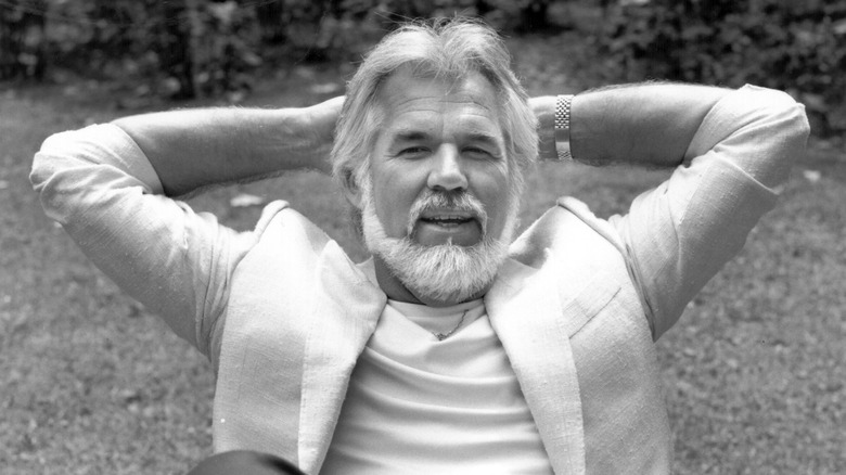 kenny rogers relaxing, 1985