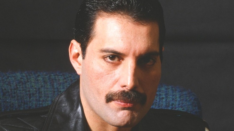 Freddie Mercury posing for picture