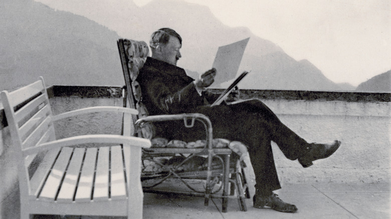 hitler relaxing at Berchtesgaden