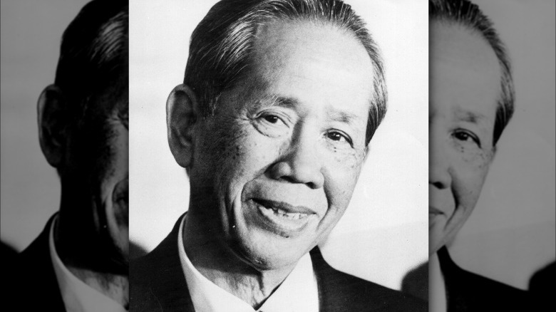 Portrait of Le Duan smiling
