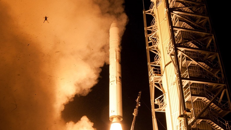 LADEE rocket launch with frog visible