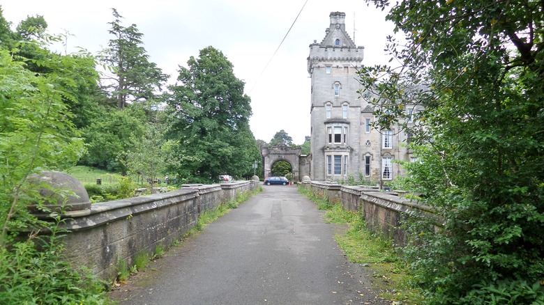 Overtoun Bridge