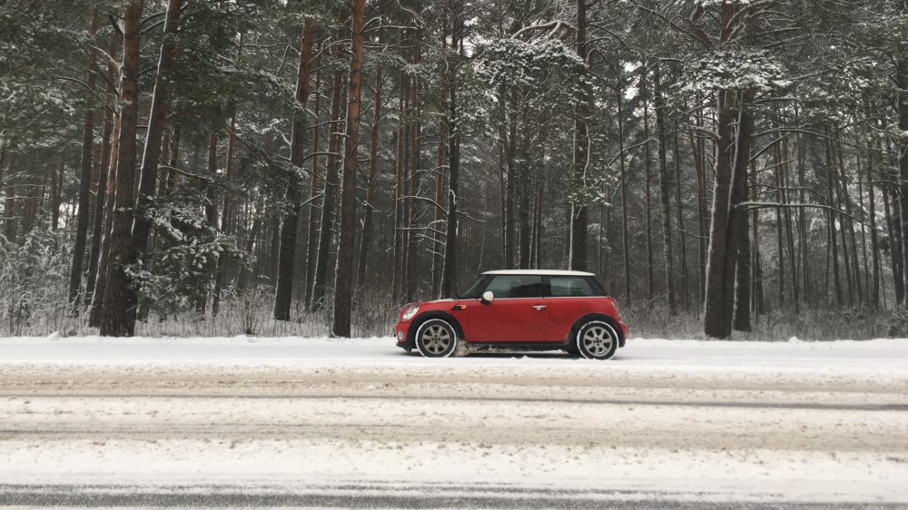 Red Mini Cooper in snow