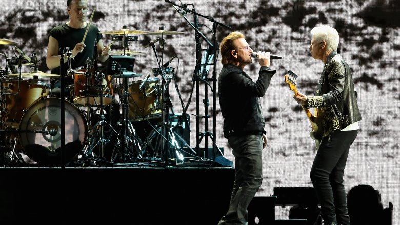 u2