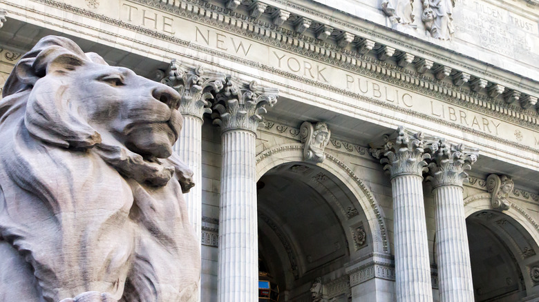 entrance to the new york public library