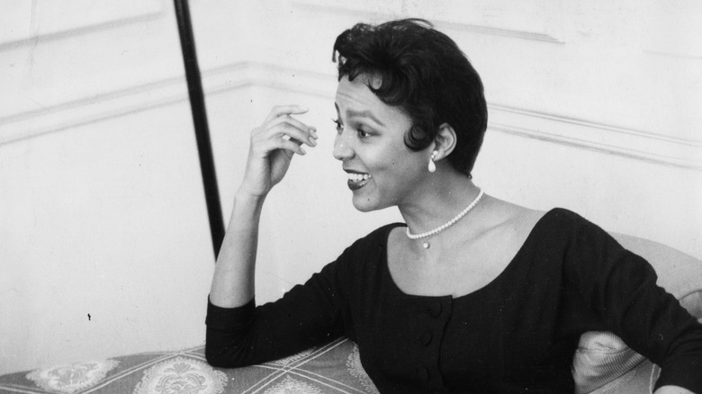 dorothy dandridge smile pearls