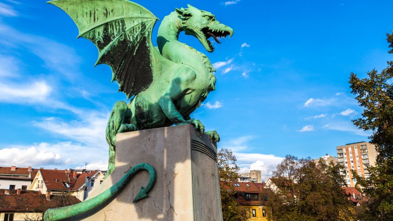 slovenia dragon bridge