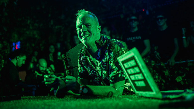 Fatboy Slim performing green lights