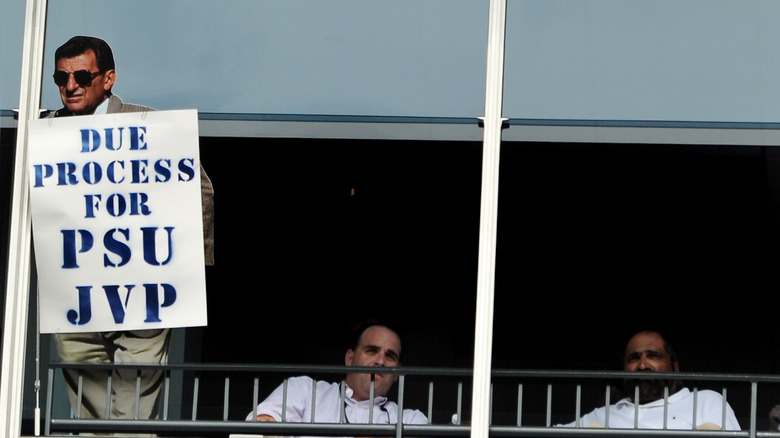 Franco Harris watching game