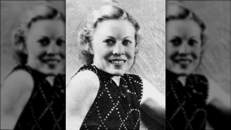 Professional photo of Martha Mears in the 1930s