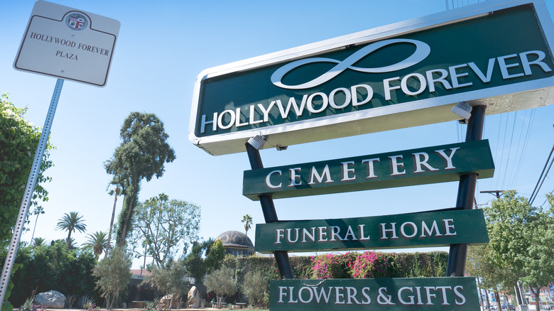 Hollywood Forever Cemetery front sign