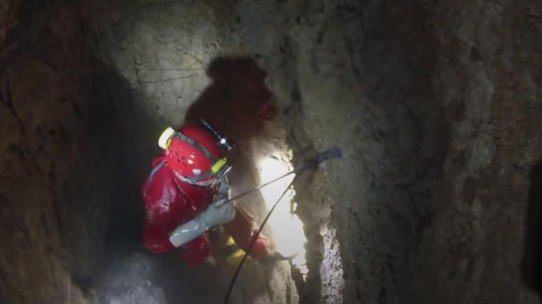 Spelunkers in Veryovkina Cave