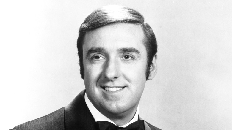 Jim Nabors posing