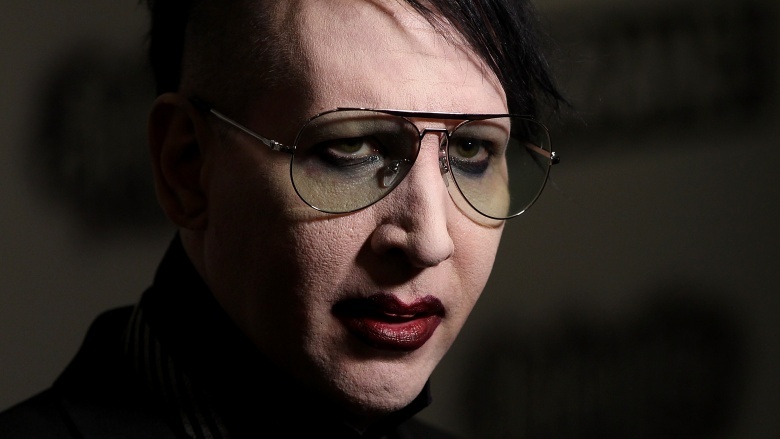 marilyn manson wearing sunglasses