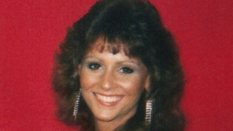 Miss Elizabeth smiling