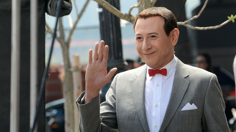 Paul Reubens waving as Pee-wee