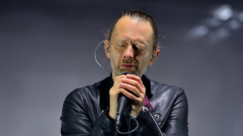 thom yorke singing