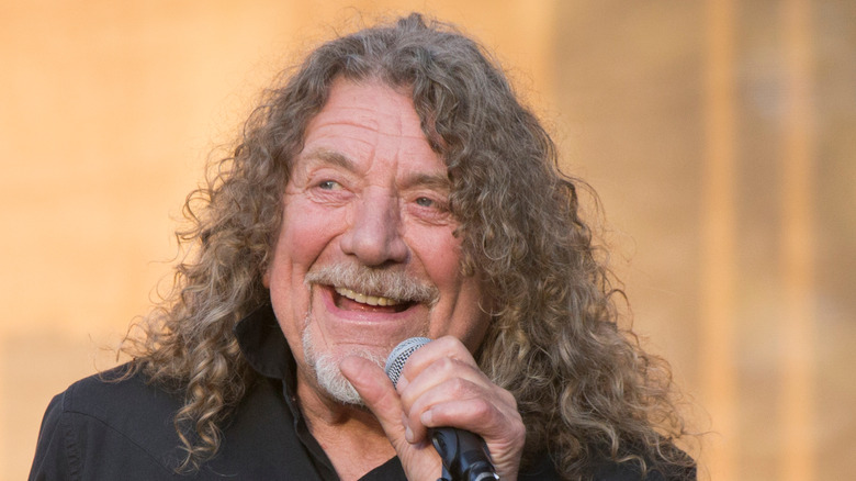 Robert Plant singing