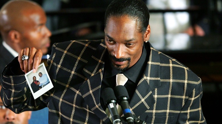 snoop dogg suit