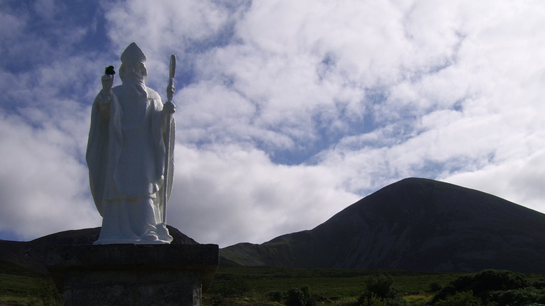 statue of saint patrick
