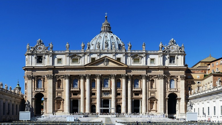 Facade of St. Peter's Basilica, 2015