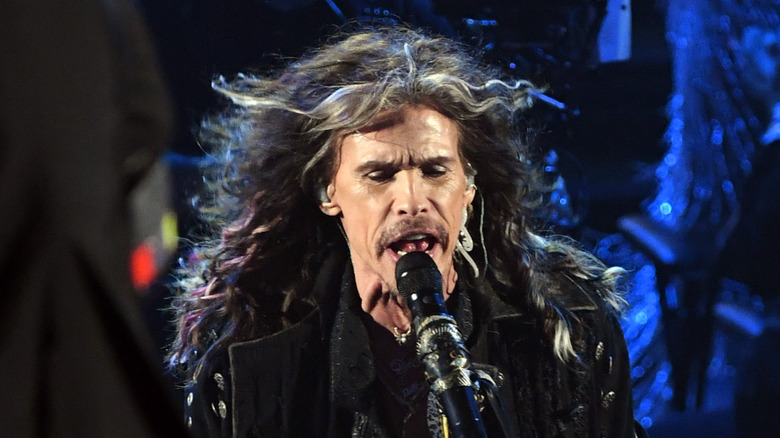 Steven Tyler singing