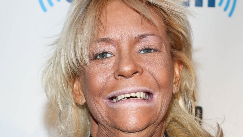 Tan Mom