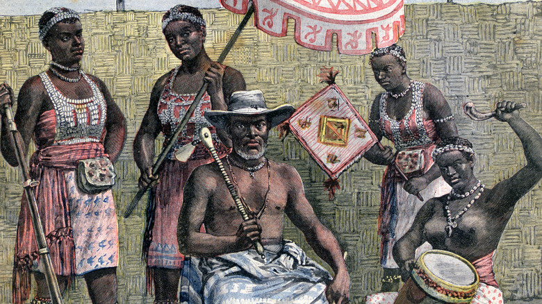King Béhanzin of Dahomey is surrounded by his retinue