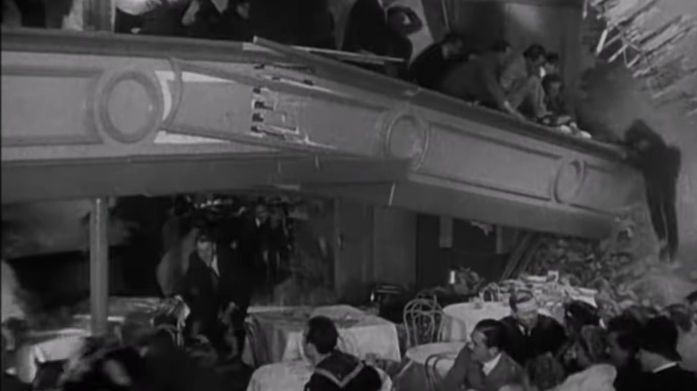 Still of earthquake from San Francisco (1936)