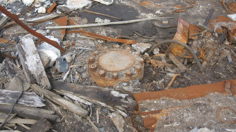 Capped Kola superdeep borehole, 2012