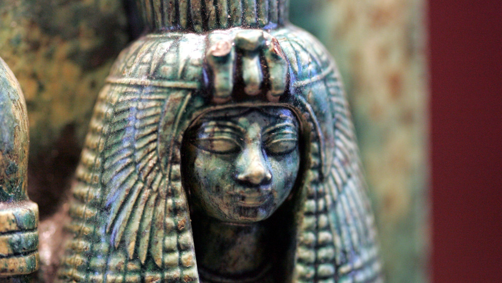 Fragmentary statue of Queen Tiye