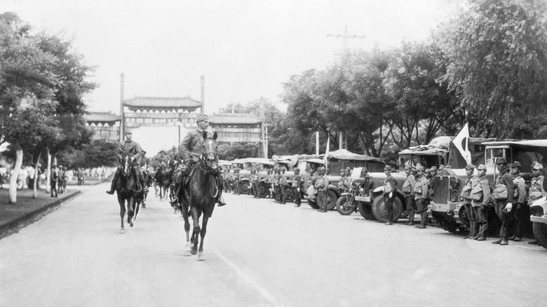 japanese troops occupying peiping
