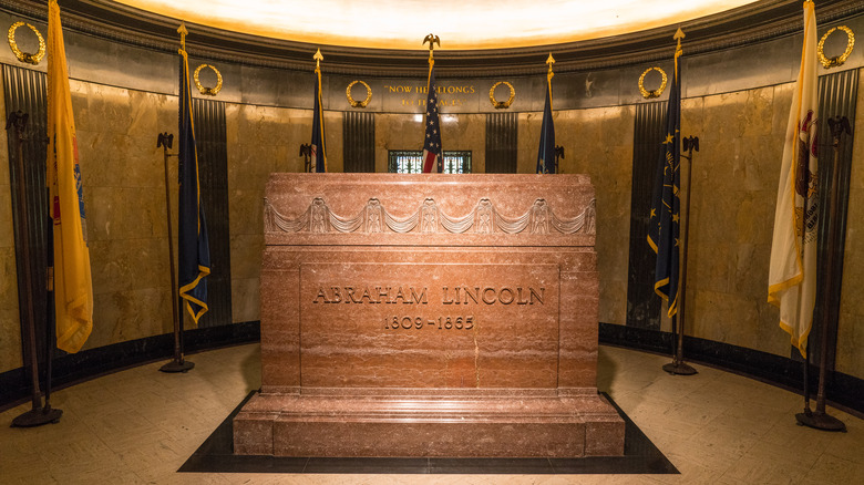 Abraham Lincoln's tomb