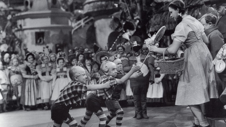 Munchkins in Wizard of Oz