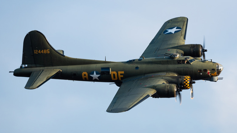 World War II bomber
