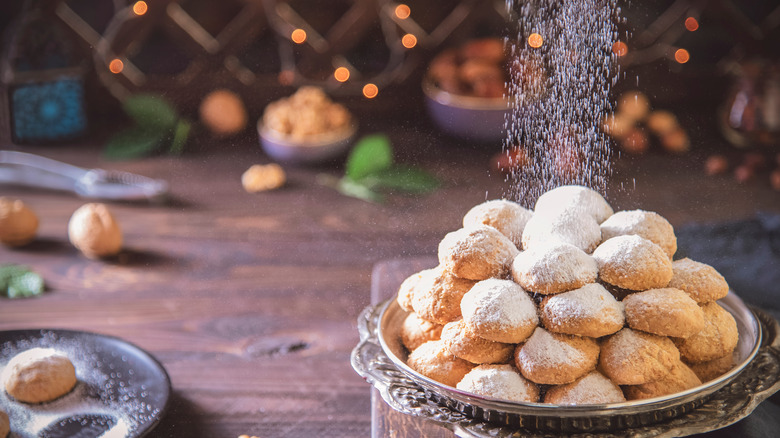 Cookies with sugar