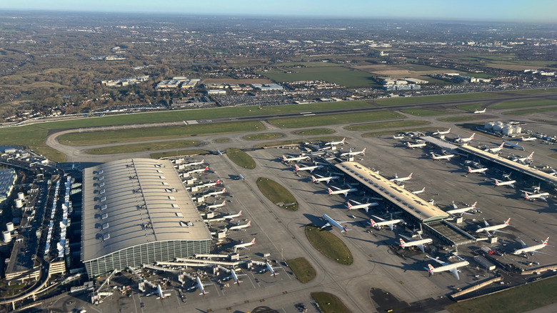 Heathrow Terminal 5 from above