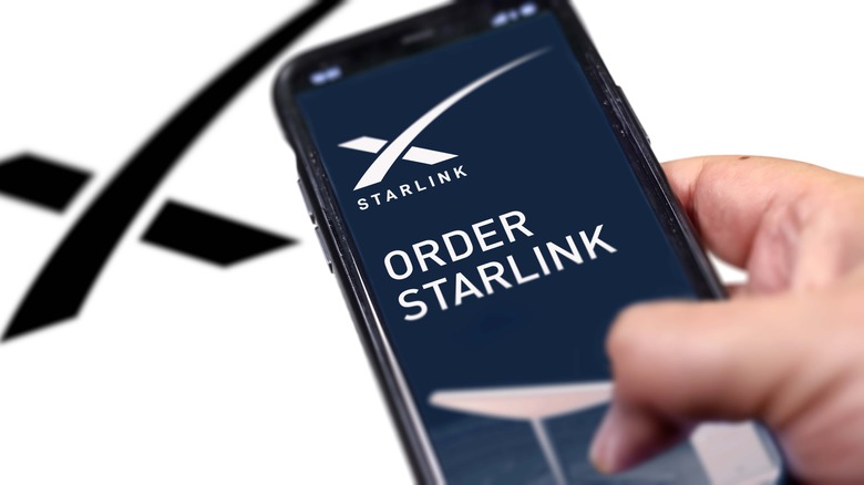 Graphic of ordering Starlink